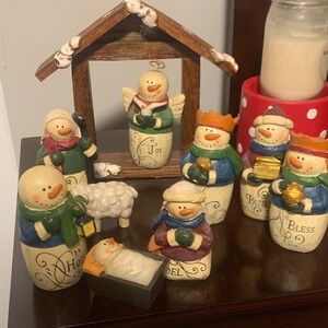 Hand-Painted Snowman Nativity Figurine Set - Cream, Green, Blue, Red Accents